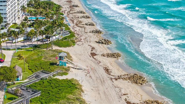 701 SE 21st Avenue 201, Deerfield Beach, FL 33441