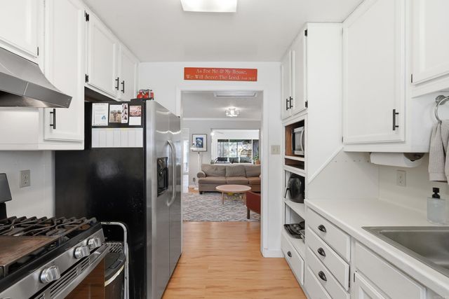 40 Lakeshore Drive, Little Rock, AR 72204