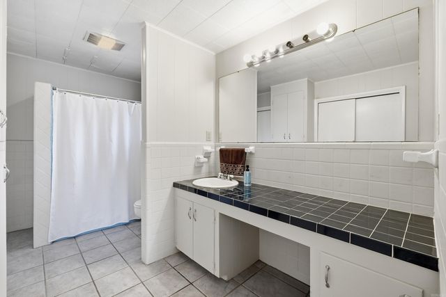 40 Lakeshore Drive, Little Rock, AR 72204