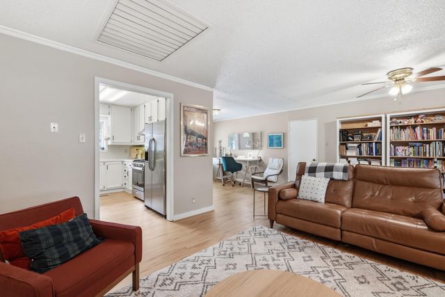 40 Lakeshore Drive, Little Rock, AR 72204