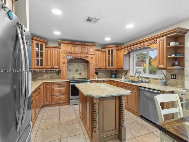20833 NW 14th Ct, Pembroke Pines, FL 33029