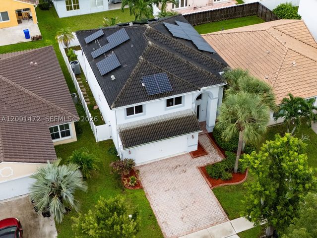 20833 NW 14th Ct, Pembroke Pines, FL 33029