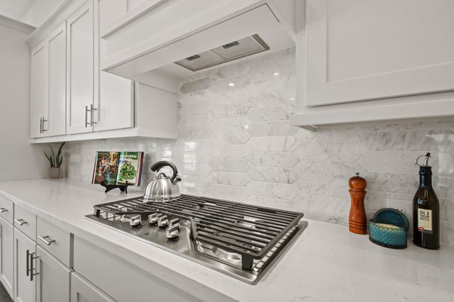 17406 Bayflower Drive, Conroe, TX 77385