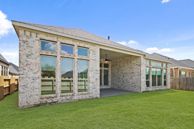 17406 Bayflower Drive, Conroe, TX 77385