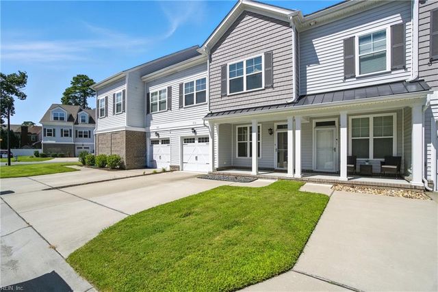 316 Sikeston LN, Chesapeake, VA 23322