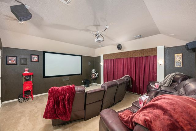 471 Crooked CRK, Buda, TX 78610