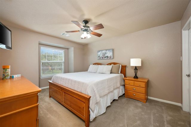 471 Crooked CRK, Buda, TX 78610