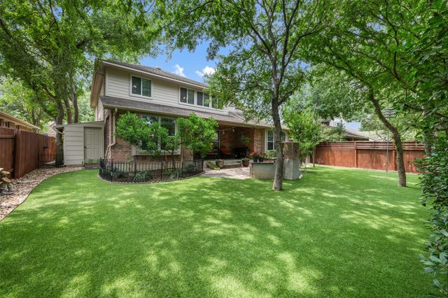 471 Crooked CRK, Buda, TX 78610