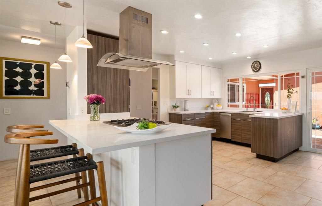 3890 Vista Campana S 34, Oceanside, CA 92057 — exterior