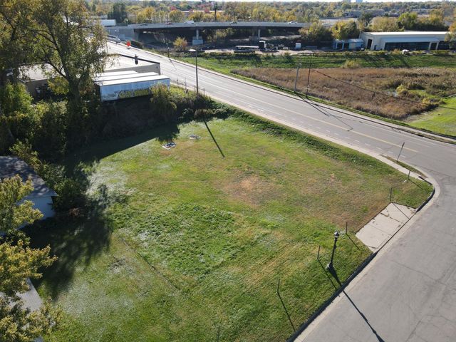 370 Atwater Street W, Saint Paul, MN 55117