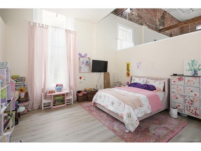 1555 California St 412, Denver, CO 80202