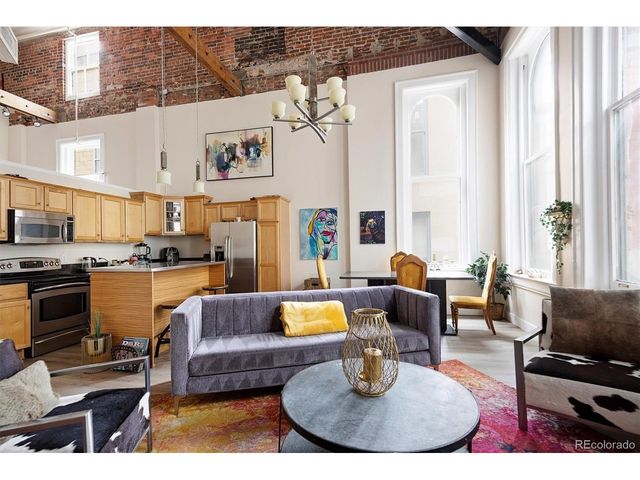 1555 California St 412, Denver, CO 80202
