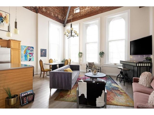 1555 California St 412, Denver, CO 80202