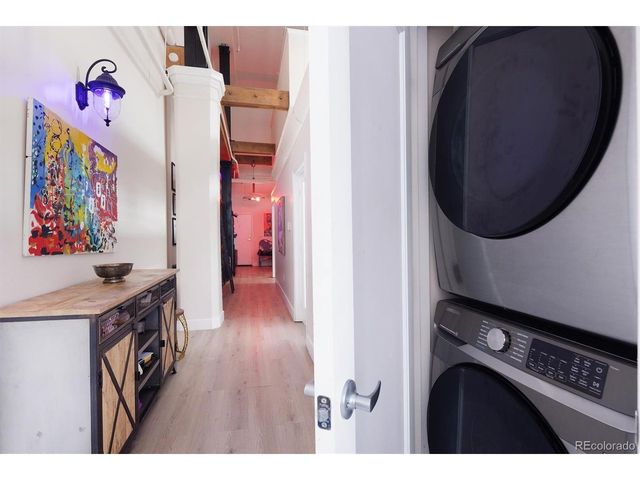 1555 California St 412, Denver, CO 80202
