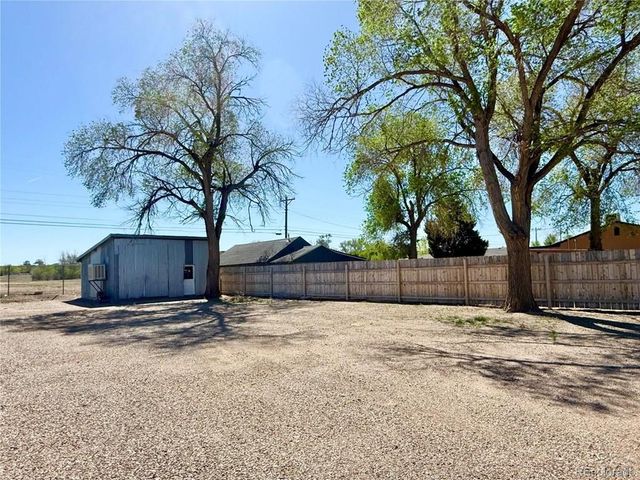 2330 Cheyenne Ave, Pueblo, CO 81003
