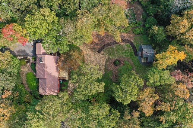 21 Hopp Ground Lane, Bedford, NY 10506