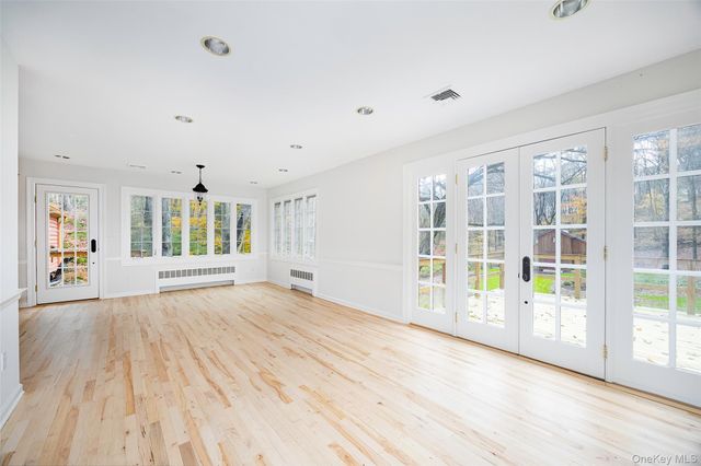 21 Hopp Ground Lane, Bedford, NY 10506