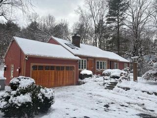 21 Hopp Ground Lane, Bedford, NY 10506