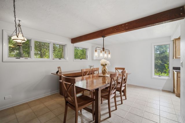 507 Shady Lane, North Barrington, IL 60010