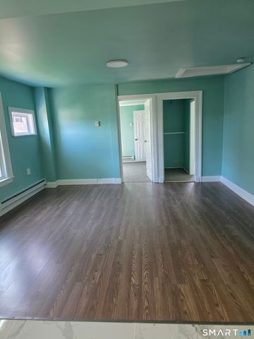 72 Ward Street, Naugatuck, CT 06770