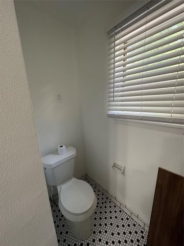 1906 Binz Street 3, Houston, TX 77004