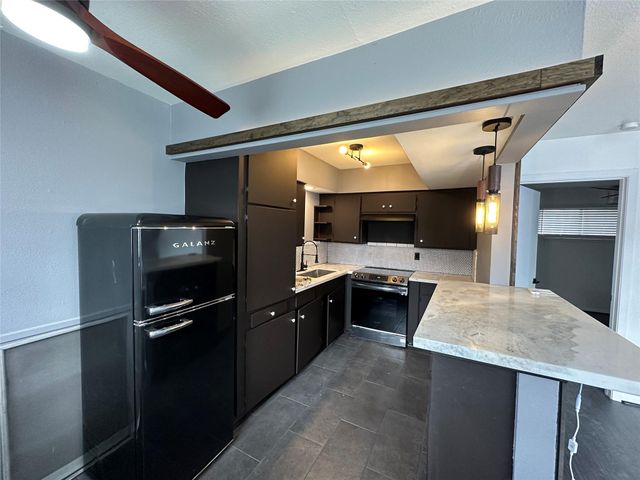 1906 Binz Street 3, Houston, TX 77004