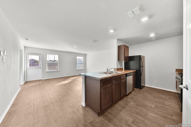 104 Black Scoter, San Antonio, TX 78253