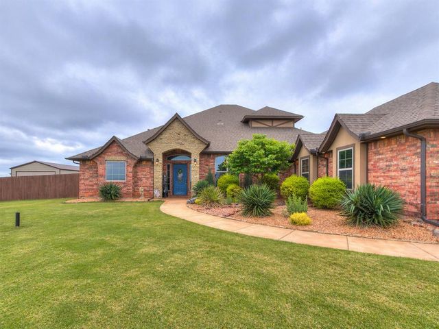 4745 Ranchero Drive, Edmond, OK 73025