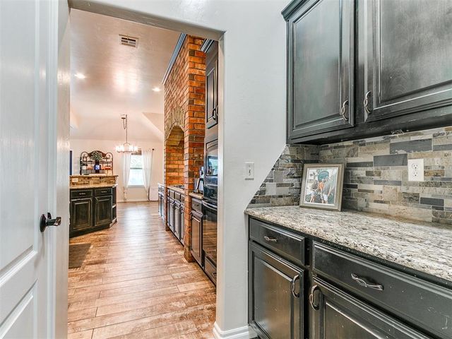 4745 Ranchero Drive, Edmond, OK 73025