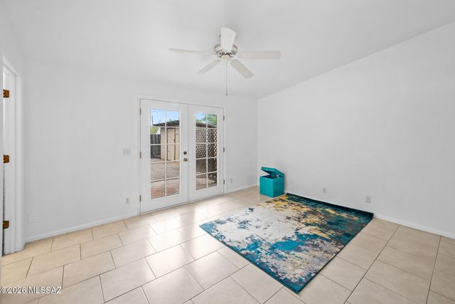 1812 N Arcadia Avenue, Tucson, AZ 85712