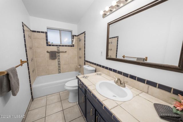 1812 N Arcadia Avenue, Tucson, AZ 85712