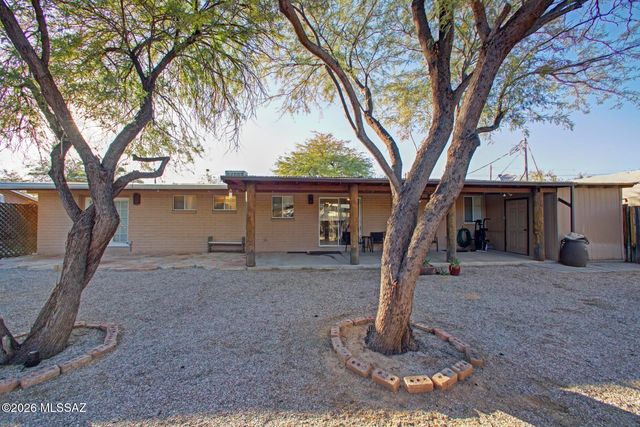 1812 N Arcadia Avenue, Tucson, AZ 85712
