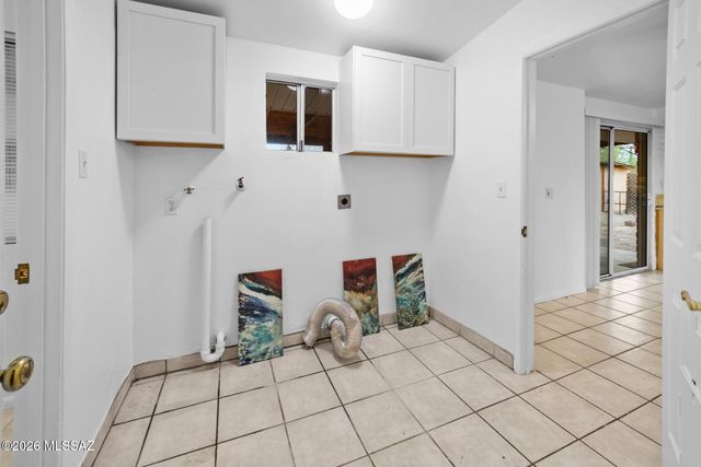 1812 N Arcadia Avenue, Tucson, AZ 85712