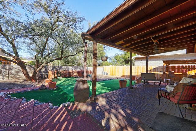 1812 N Arcadia Avenue, Tucson, AZ 85712