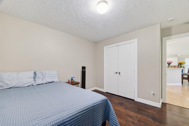 9507 Almond Glen Court, Houston, TX 77044