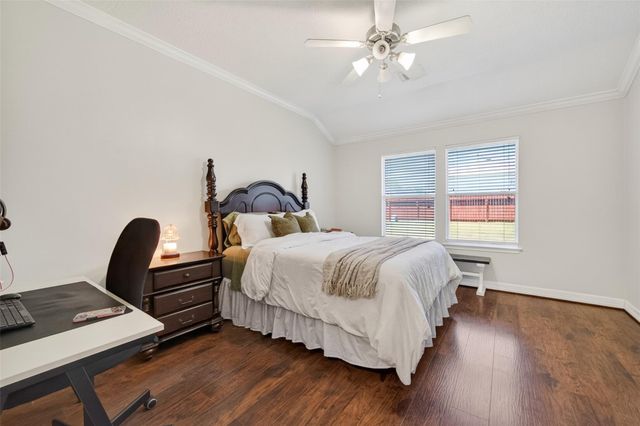 9507 Almond Glen Court, Houston, TX 77044