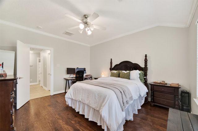 9507 Almond Glen Court, Houston, TX 77044