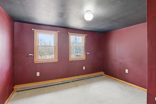 535 Old Greenfield Road, Peterborough, NH 03458