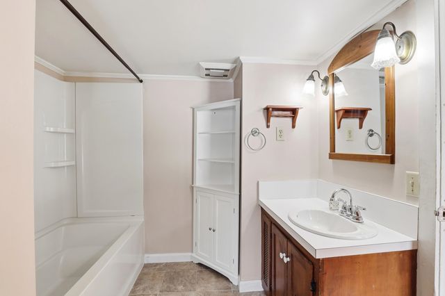 535 Old Greenfield Road, Peterborough, NH 03458