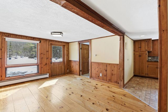 535 Old Greenfield Road, Peterborough, NH 03458