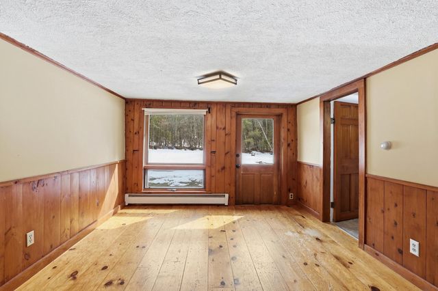 535 Old Greenfield Road, Peterborough, NH 03458