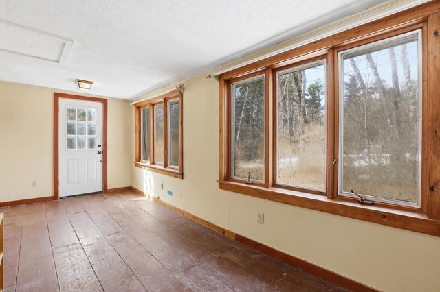 535 Old Greenfield Road, Peterborough, NH 03458