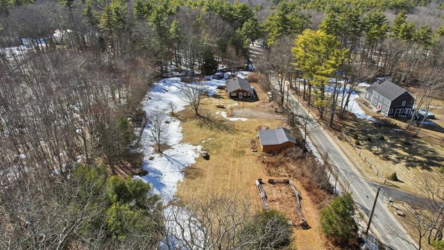 535 Old Greenfield Road, Peterborough, NH 03458