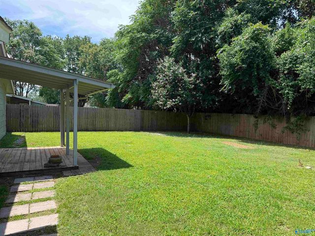 14020 Sandhurst Drive SW, Huntsville, AL 35803