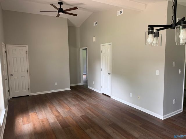 14020 Sandhurst Drive SW, Huntsville, AL 35803