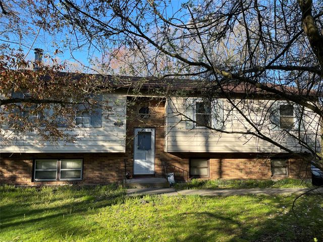 44 Moccasin View Road, Fishkill, NY 12524