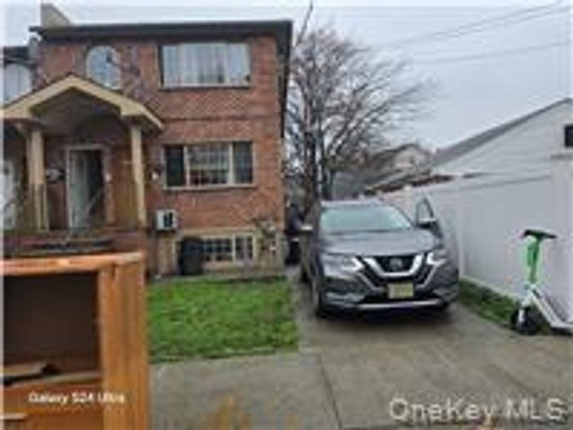 17709 112th Avenue, Addisleigh Park, NY 11433