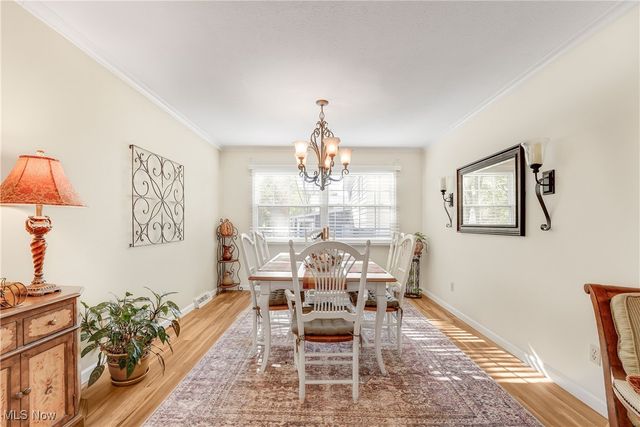 6821 Chadbourne Drive, North Olmsted, OH 44070