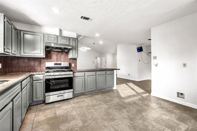 13102 Chipman Glen Drive, Houston, TX 77082