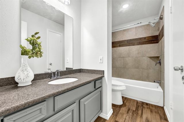 13102 Chipman Glen Drive, Houston, TX 77082